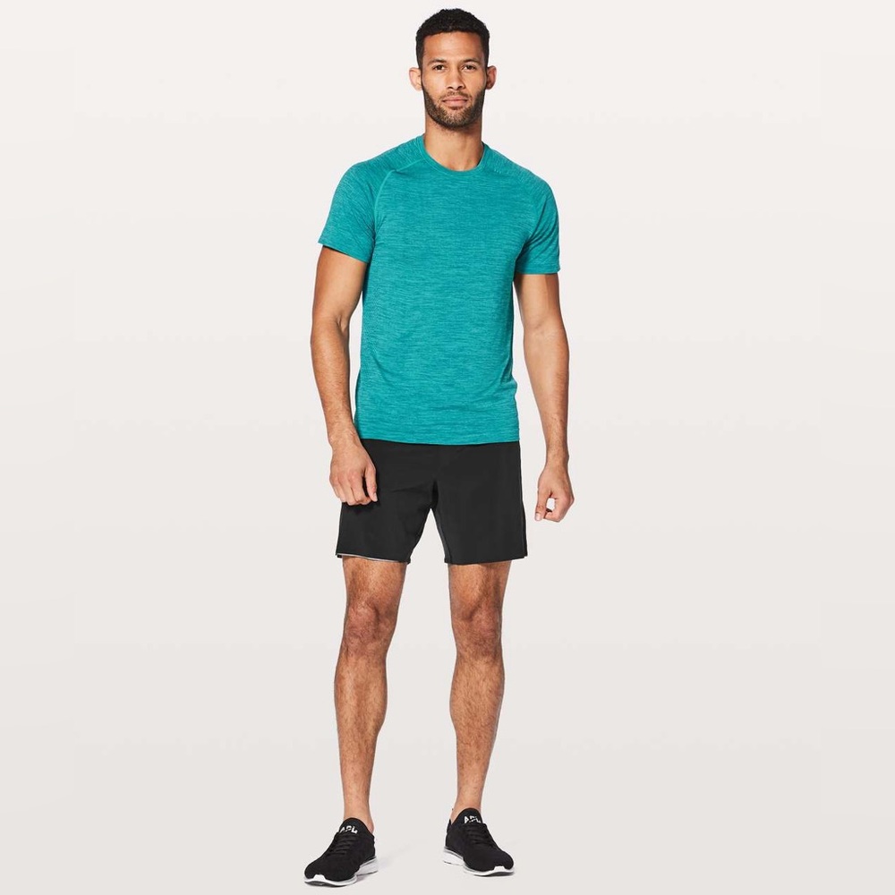 Lululemon Metal Vent Tech Surge Short Sleeve in Laguna/Spirit Green.